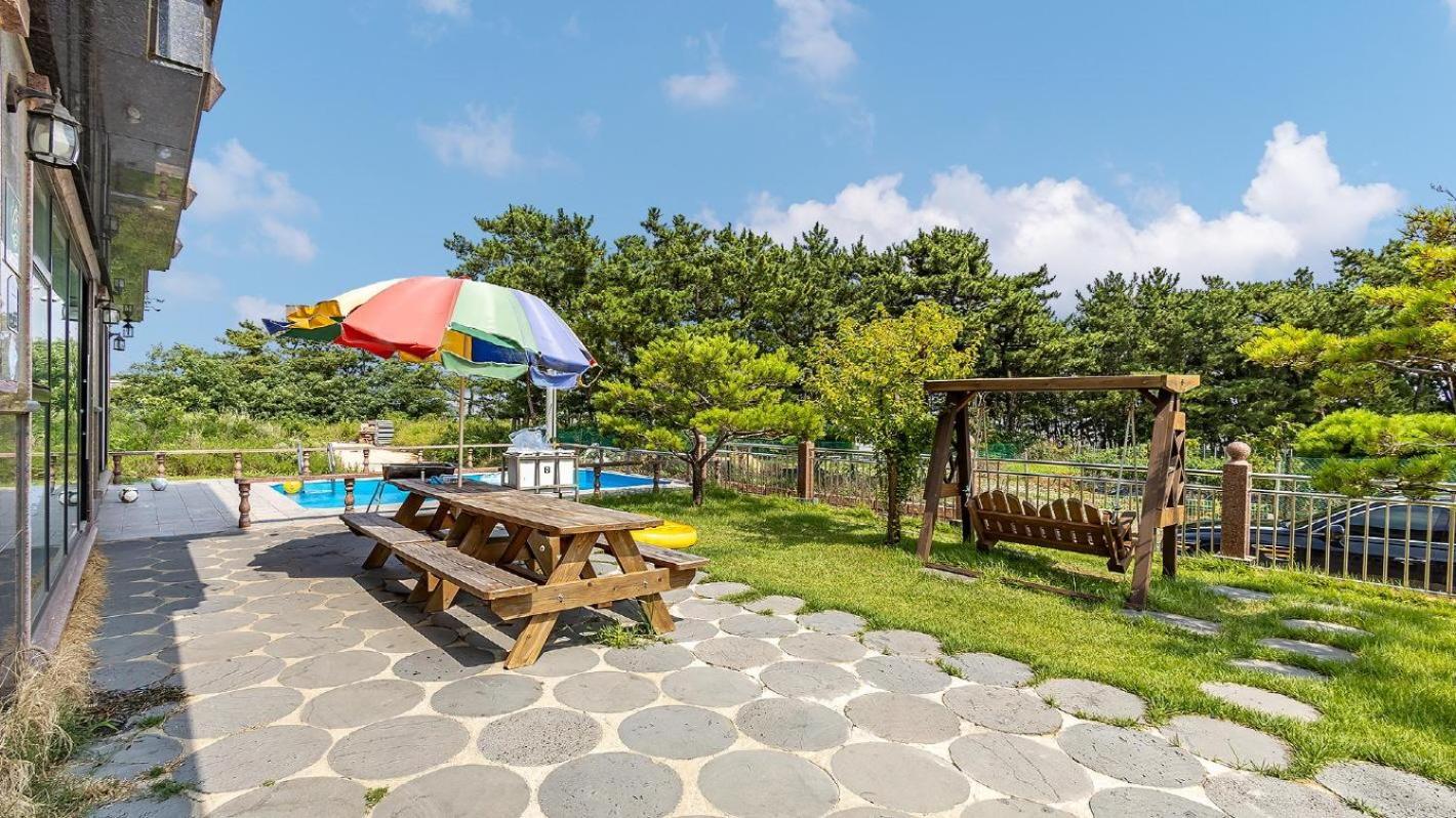 Daebudo Juni Pension Ansan Exterior photo