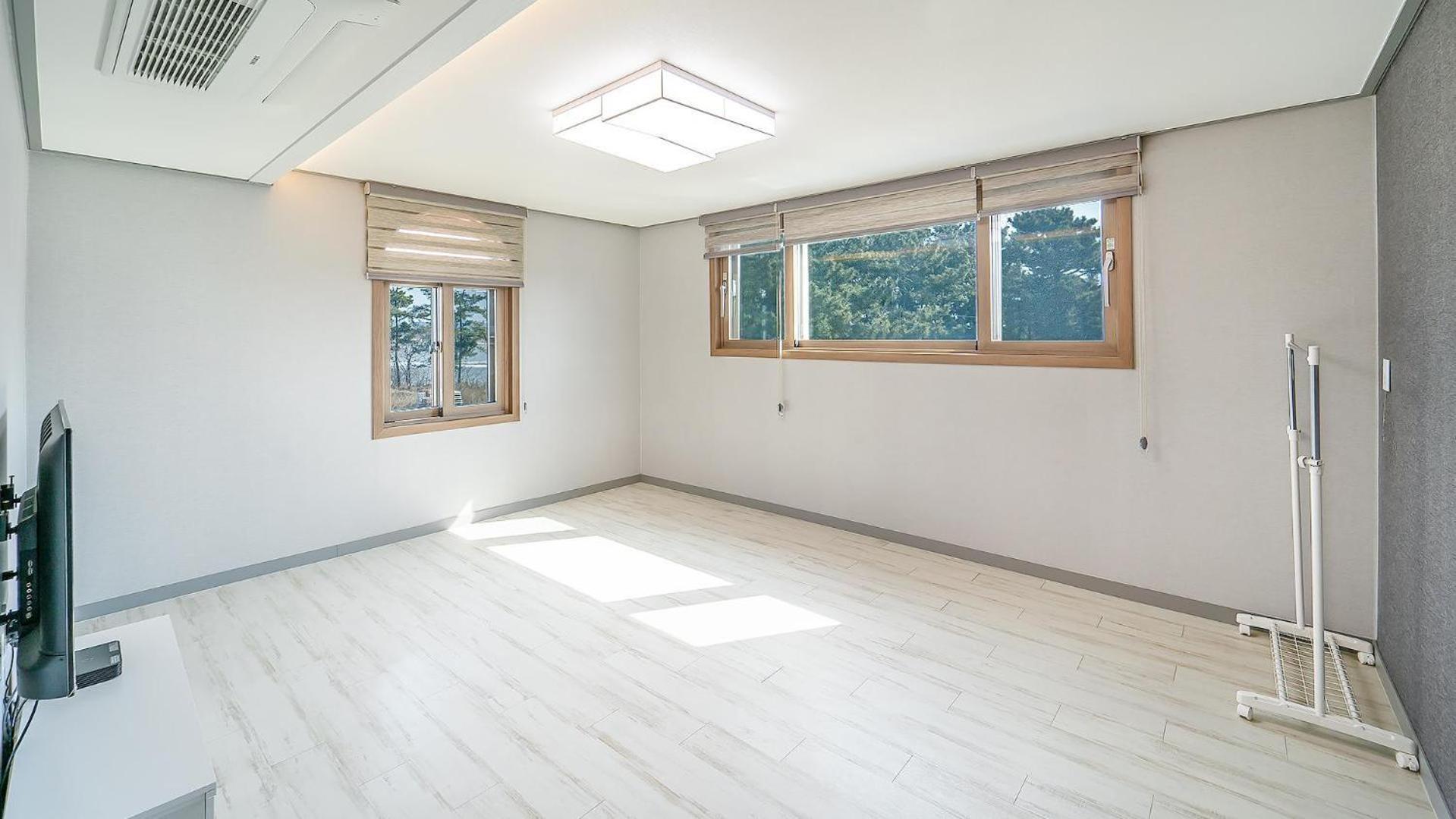 Daebudo Juni Pension Ansan Room photo